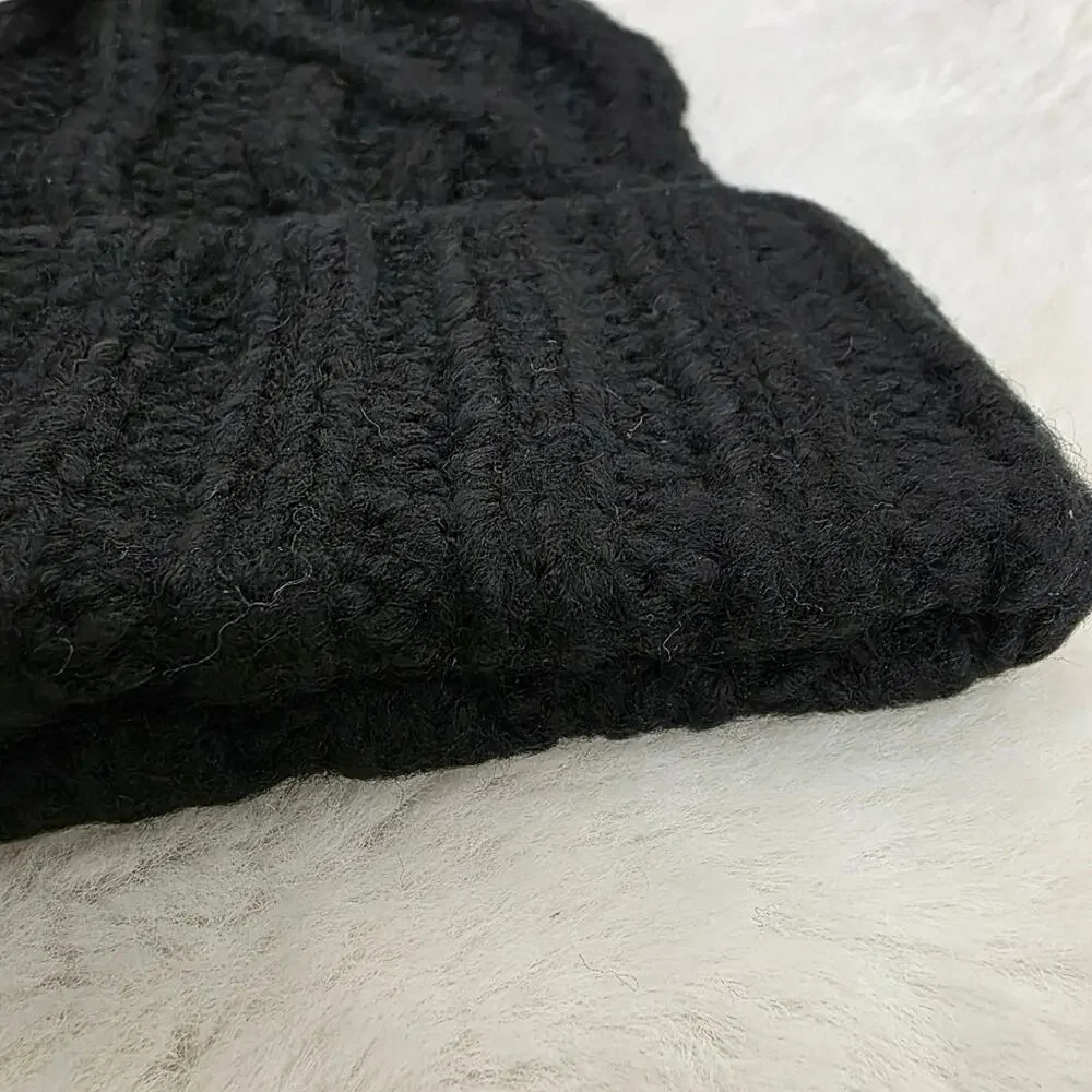 Aerie Black Chunky Cable Knit Beanie Hat NWT Eco Friendly Recycled Winter OS